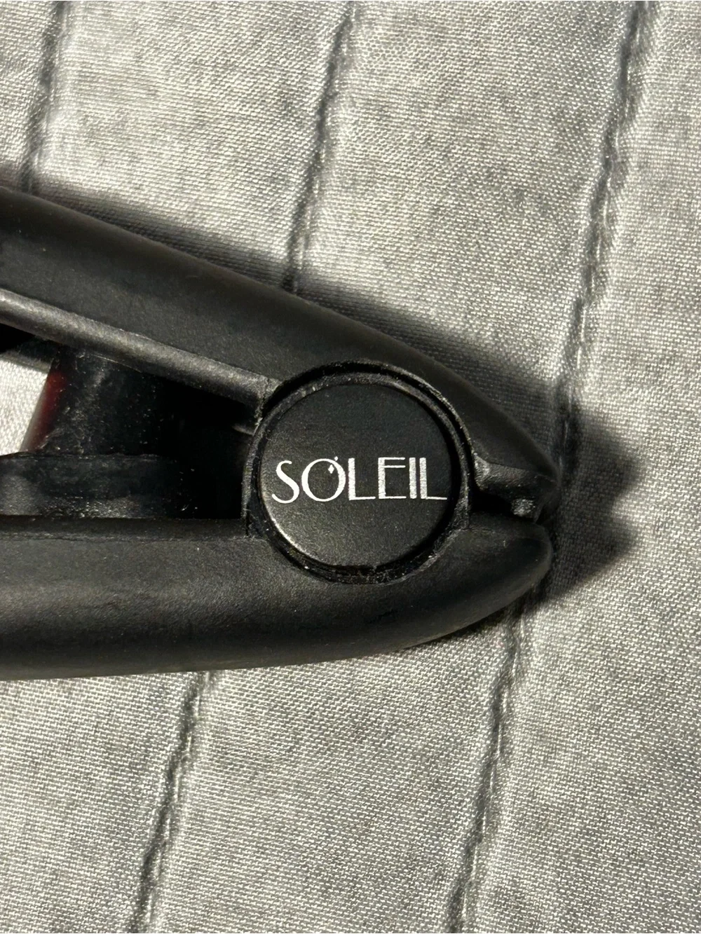 Soleil Red & Black Hair Straightening Comb